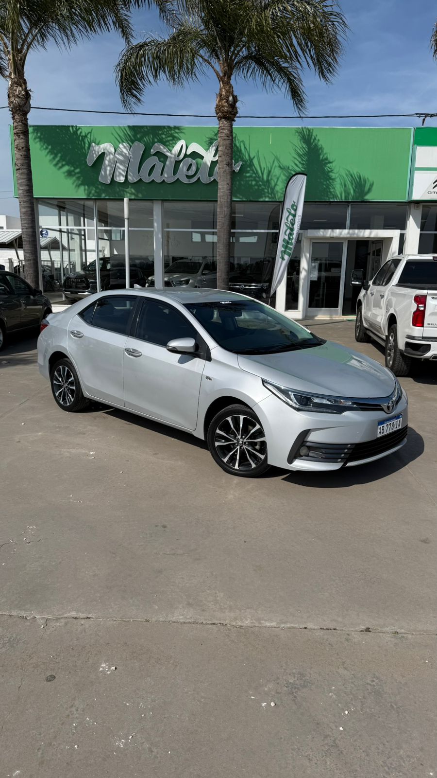 TOYOTA - COROLLA SEG 1.8 CVT - AUTOMÁTICO - 2017